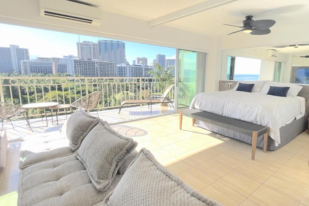 Waikiki Shore 1116 Beachfront Honolulu Exterior foto